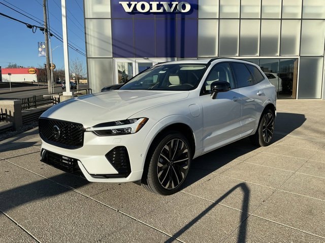 2026 Volvo XC60 Ultra's photo