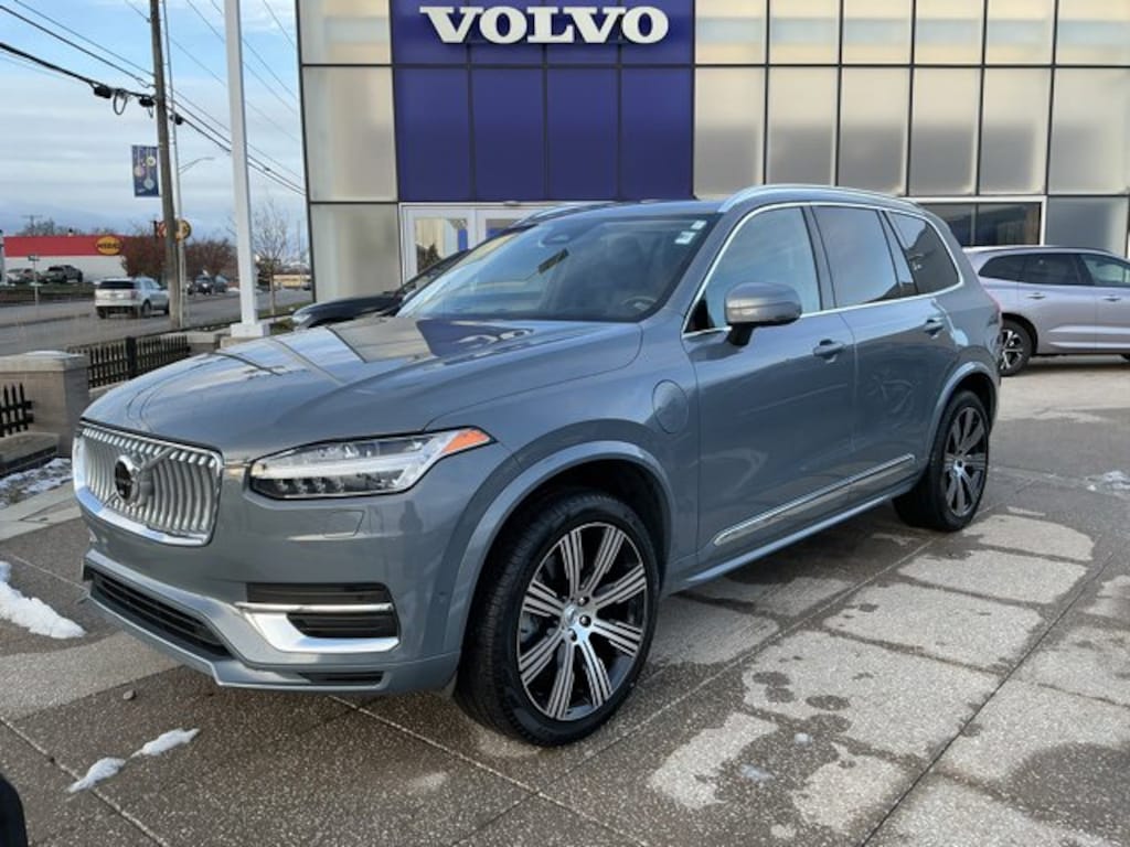 Certified 2023 Volvo XC90 Recharge Plug-In Hybrid Ultimate Bright Theme T8 eAWD PHEV Ultimate Bright Theme 7P