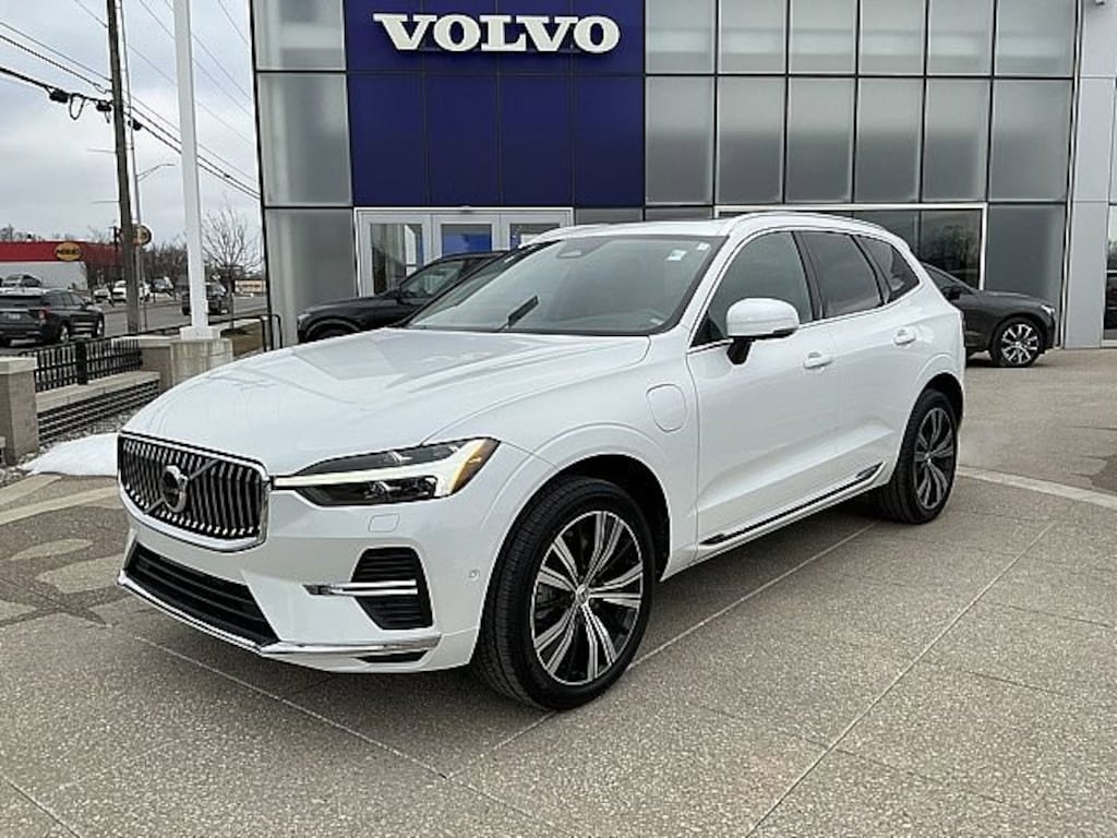Certified 2023 Volvo XC60 Recharge Plug-In Hybrid Plus Bright Theme T8 eAWD PHEV Plus Bright Theme