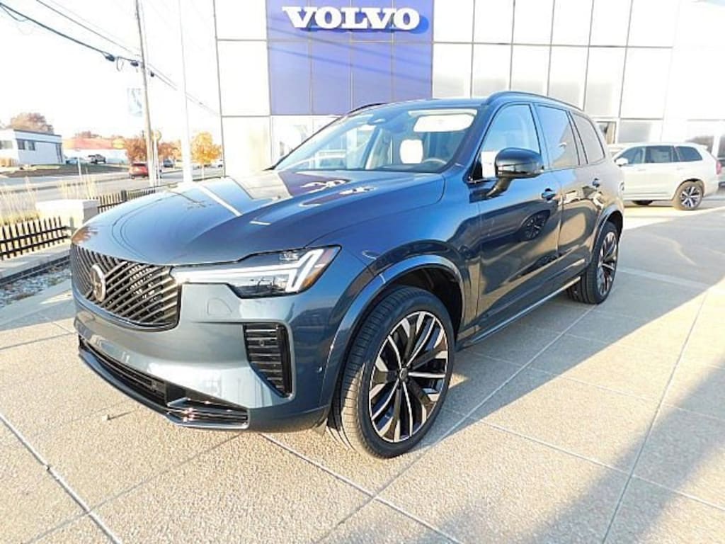 New 2026 Volvo XC90 B6 Ultra Dark Theme 7-Seater SUV