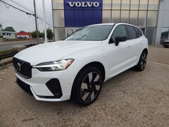 2025 Volvo XC60 plug-in hybrid T8 Plus SUV
