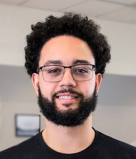 Staff member Andre Frazier from ID_97b844