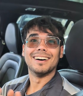 Staff member Fabian Portalatin Munoz from ID_97b844