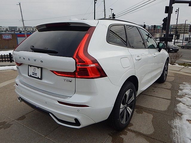 2025 Volvo XC60 Core - Photo 6