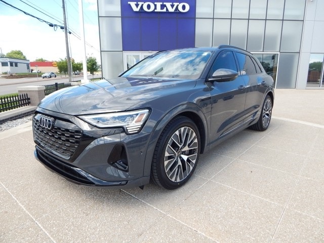 Used 2024 Audi Q8 e-tron Prestige with VIN WA16ABGE5RB007557 for sale in Overland Park, KS