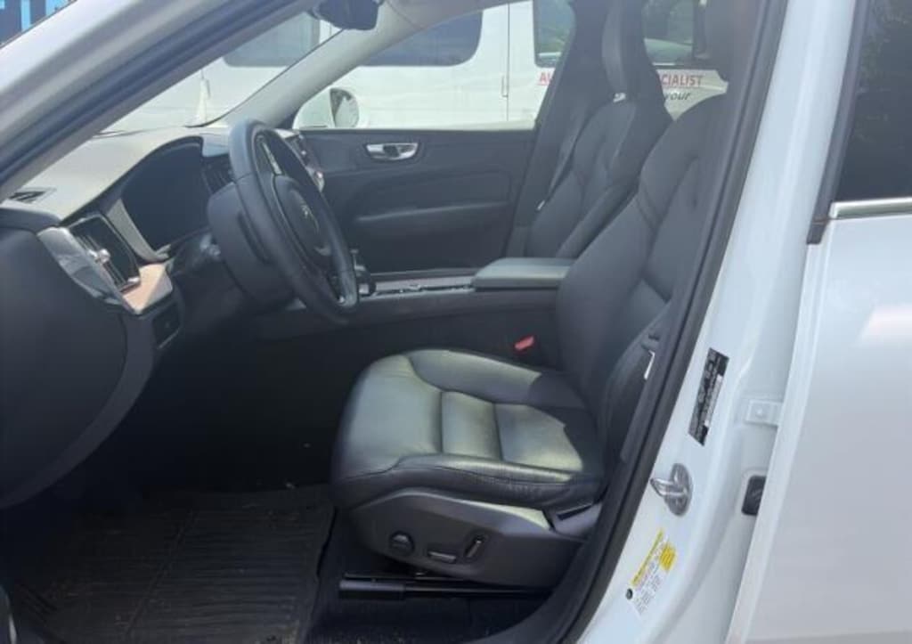 Used 2023 Volvo XC60 Plus Bright Theme SUV