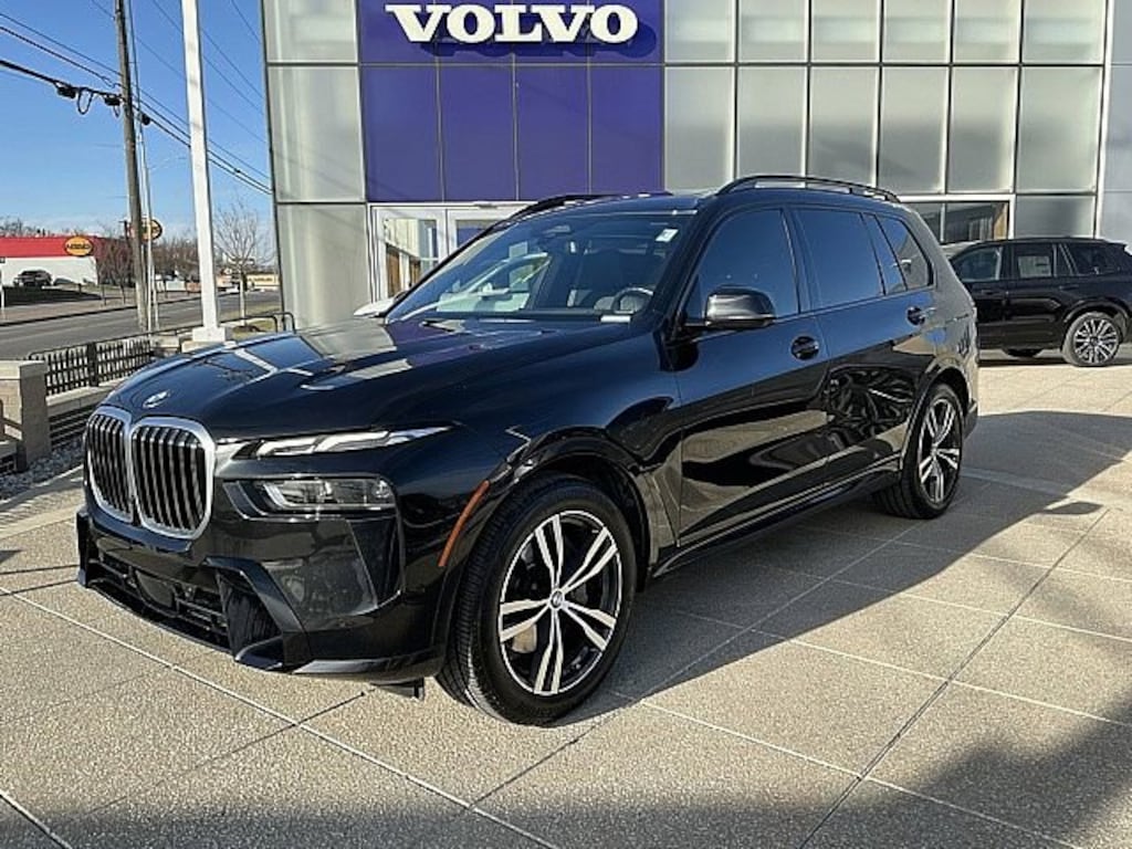 Used 2023 BMW X7 xDrive40i xDrive40i Sports Activity Vehicle