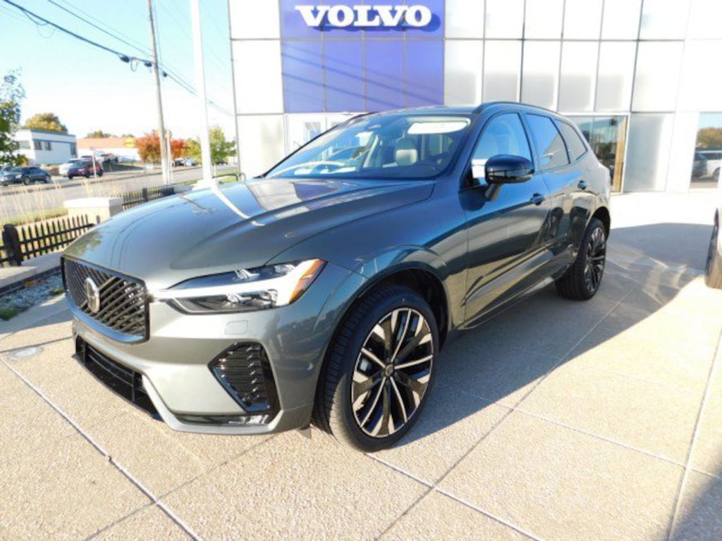 New 2026 Volvo XC60 B5 Ultra SUV