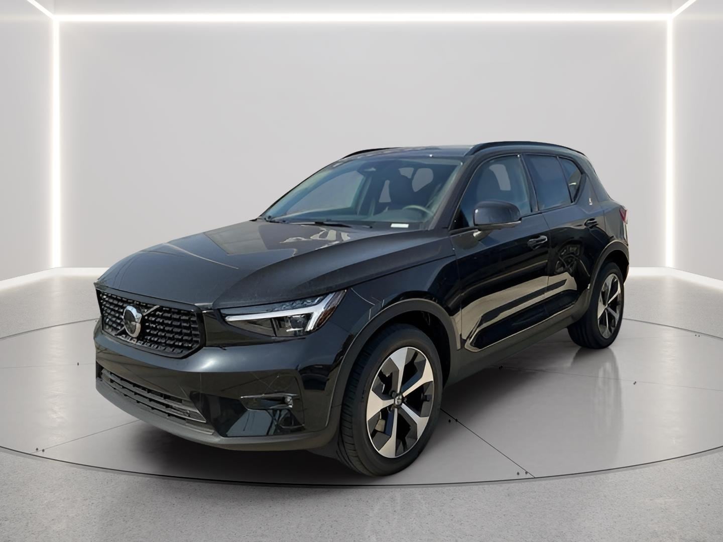 2026 Volvo XC40 Plus