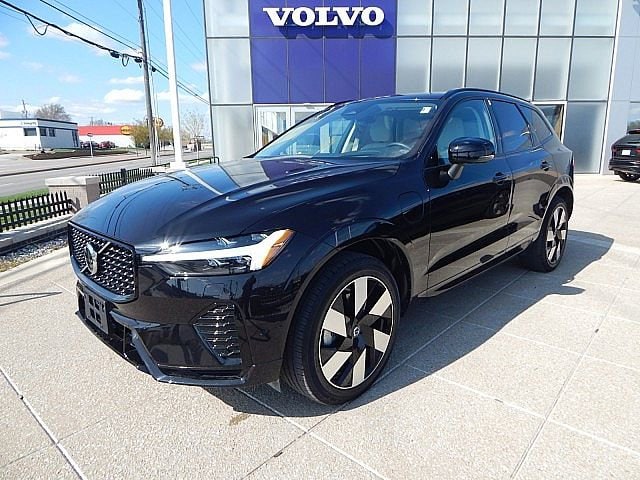 Certified 2024 Volvo XC60 Ultimate with VIN YV4H60DM3R1889332 for sale in Kansas City