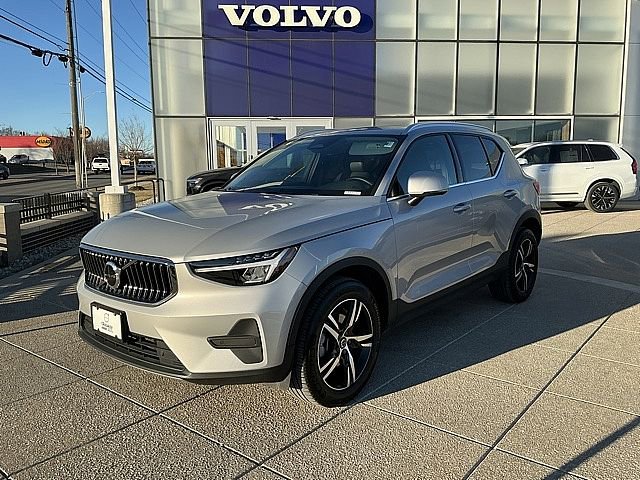 Certified 2025 Volvo XC40 Core with VIN YV4L12UJ3S2563069 for sale in Kansas City