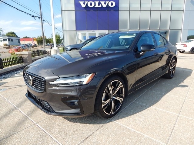 Used 2024 Volvo S60 Plus with VIN 7JRL12TL8RG298525 for sale in Overland Park, KS