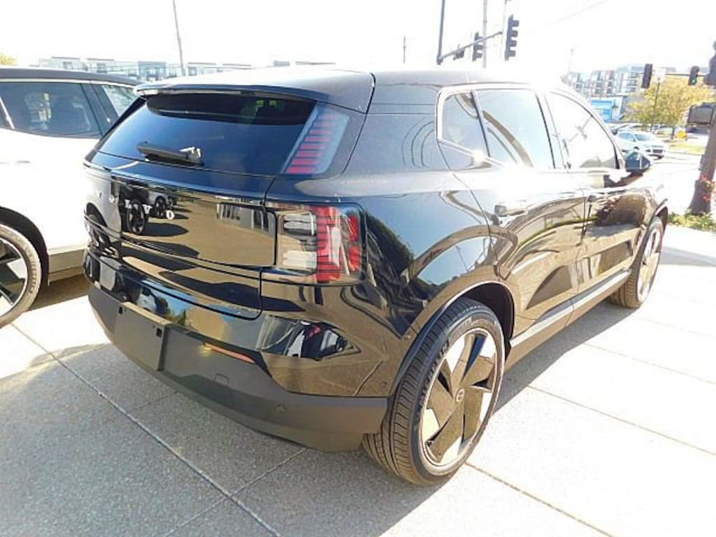 New 2025 Volvo EX30 Twin Motor Ultra SUV