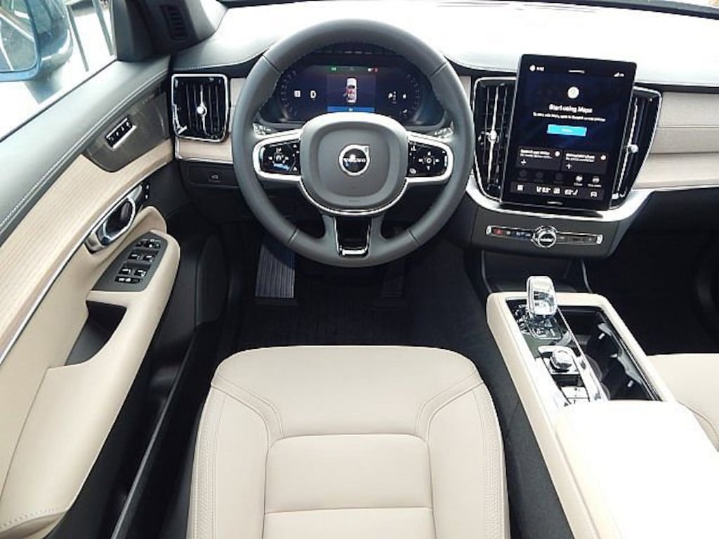 New 2026 Volvo XC90 B6 Plus 7-Seater SUV