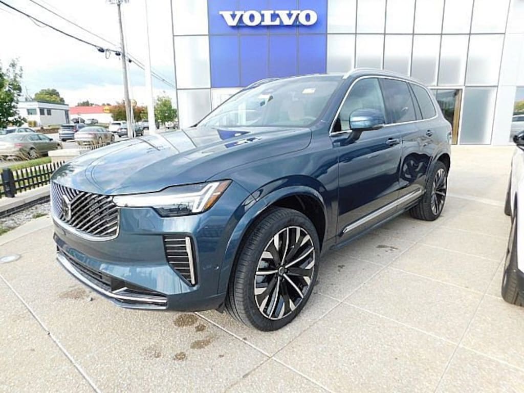 New 2026 Volvo XC90 B6 Plus 6-Seater SUV