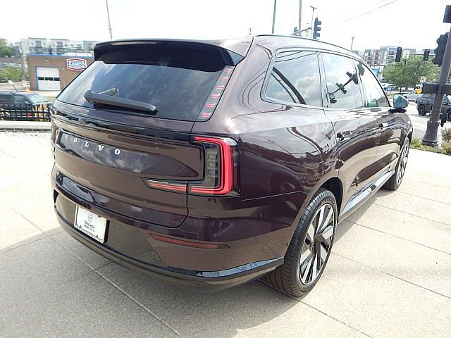 2025 Volvo EX90 Twin Motor Plus photo 2