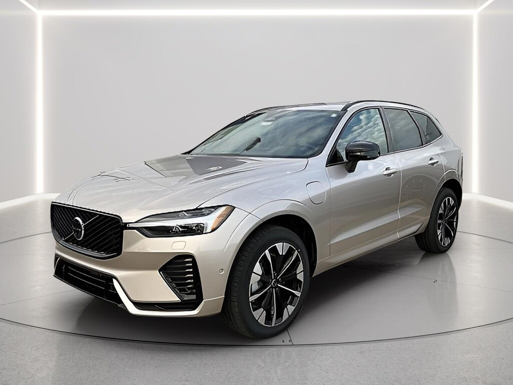 New 2026 Volvo XC60 plug-in hybrid T8 Plus SUV