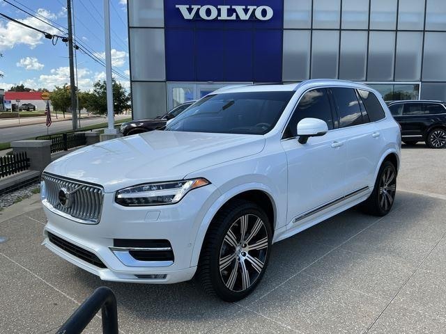 2023 Volvo XC90 Ultimate SUV