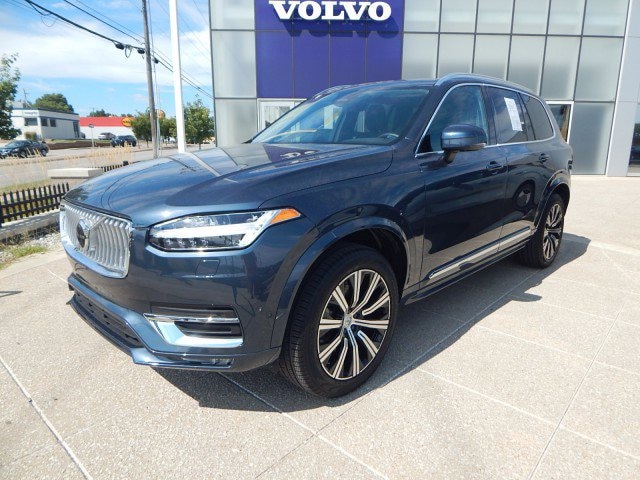 2025 Volvo XC90 Plus B6 AWD Plus 7-Seater