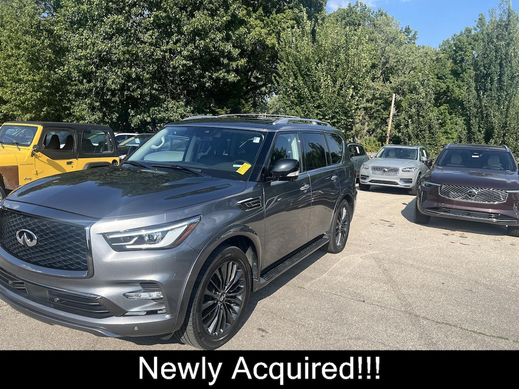 Used 2021 INFINITI QX80 Premium Select SUV