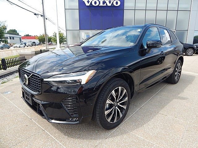 YV4M12RC3S1093890