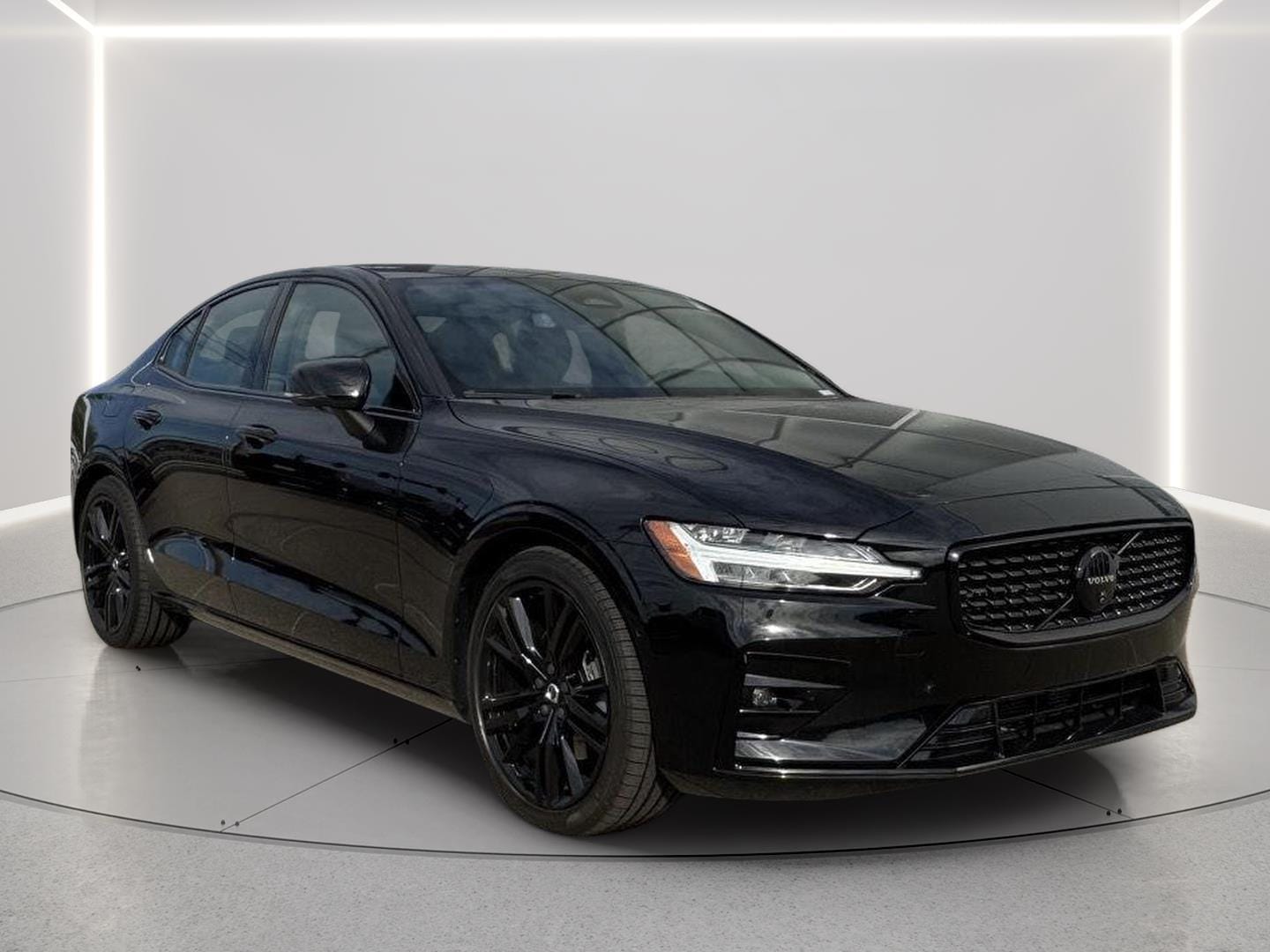 2024 Volvo S60 Plus