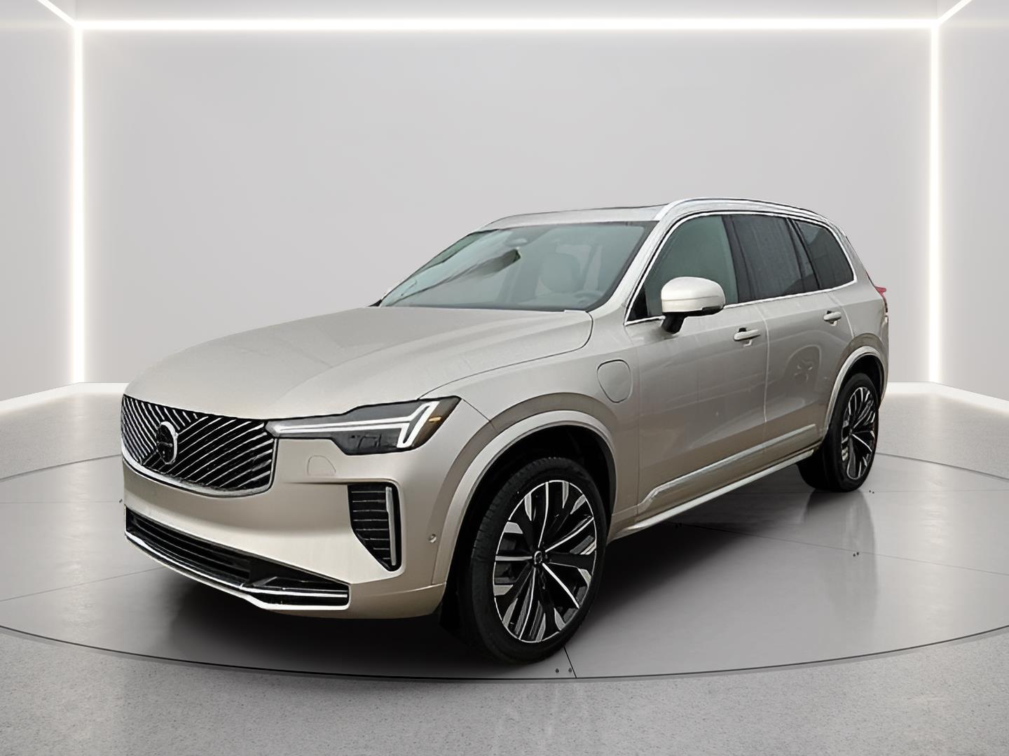 New 2026 Volvo XC90 plug-in hybrid T8 Plus 7-Seater SUV