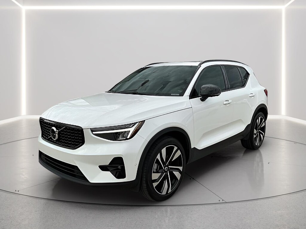 Used 2025 Volvo XC40 Plus Dark Theme SUV