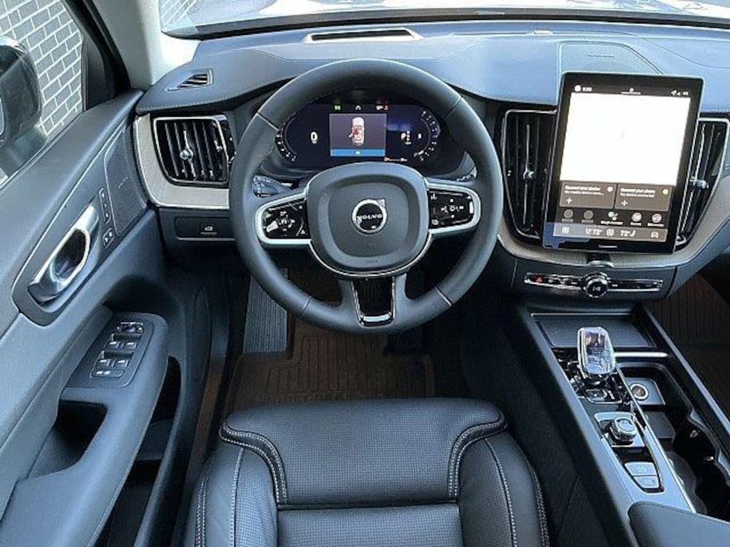 New 2026 Volvo XC60 B5 Ultra SUV