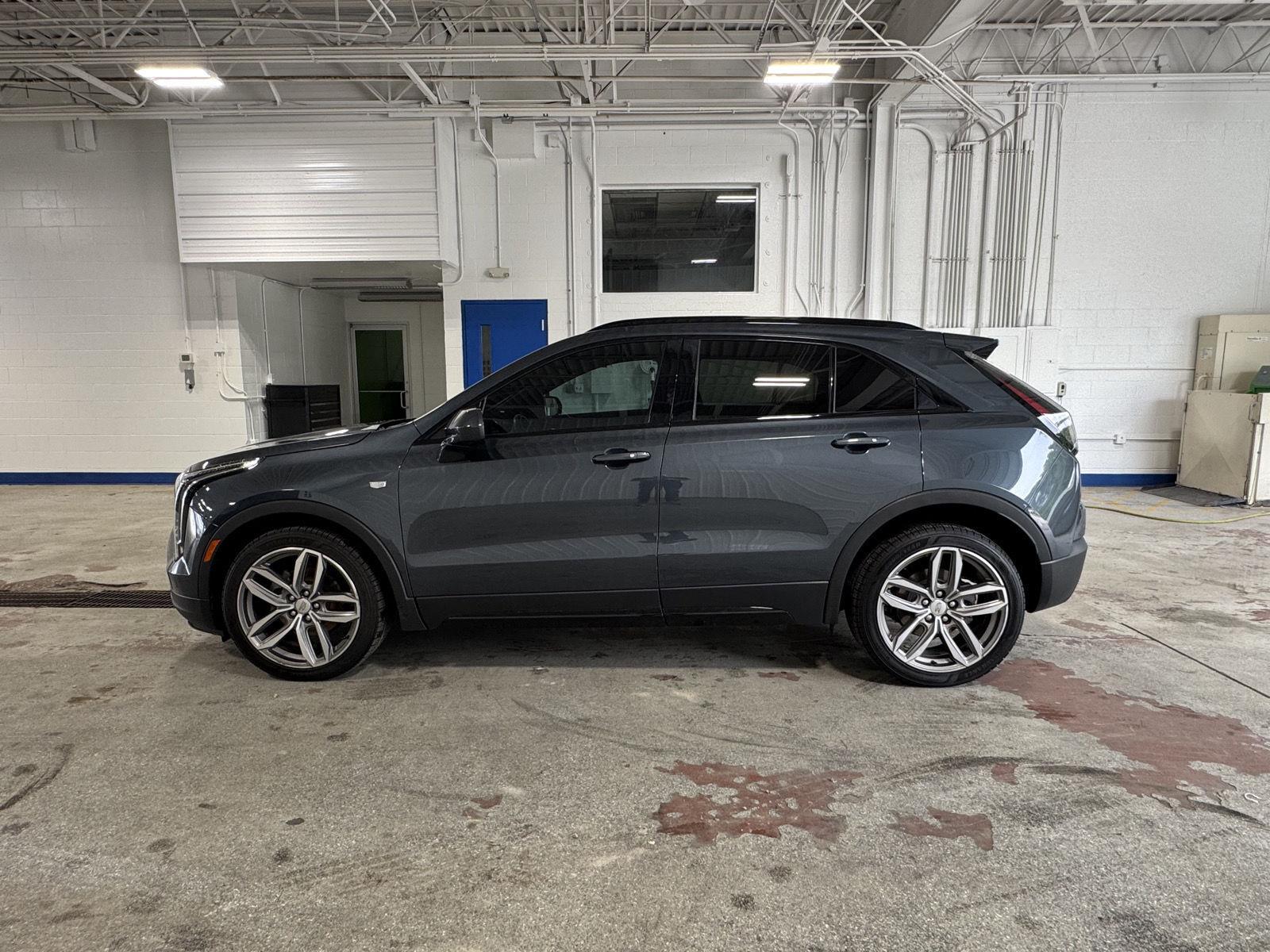 Used 2019 Cadillac XT4 Sport with VIN 1GYFZFR40KF203554 for sale in Kansas City