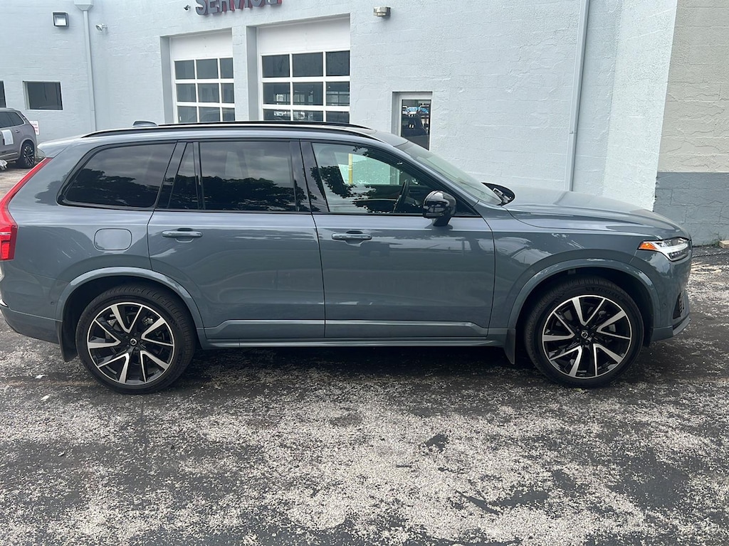 Certified 2023 Volvo XC90 Recharge Plug-In Hybrid Plus Dark Theme SUV