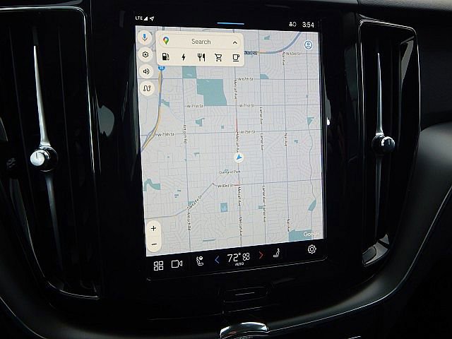 2025 Volvo XC60 Core - Photo 19