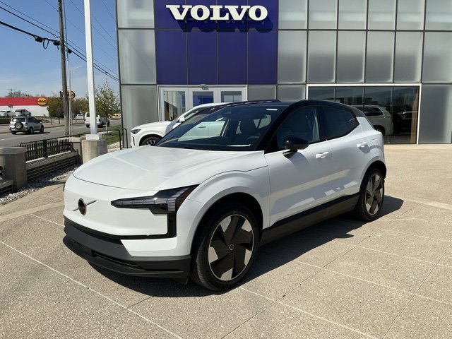 2026 Volvo EX30 Twin Motor Performance Plus's photo