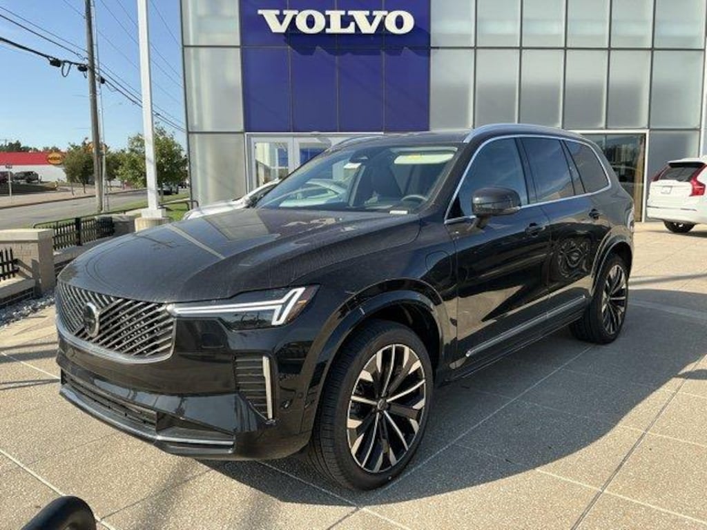 New 2026 Volvo XC90 plug-in hybrid T8 Ultra 7-Seater SUV