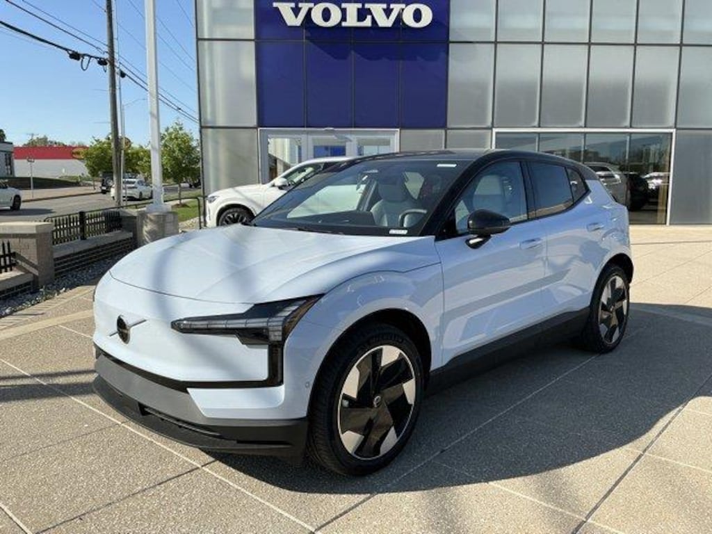 New 2026 Volvo EX30 Twin Motor Ultra SUV