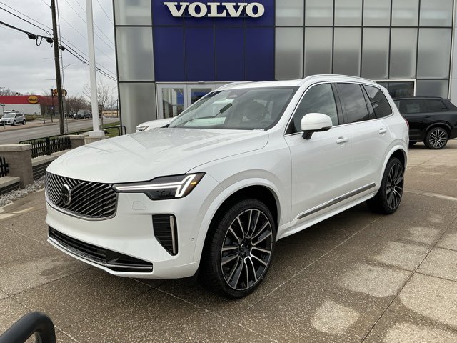 2026 Volvo XC90 B6 Plus Bright 6-Seater 4WD's photo