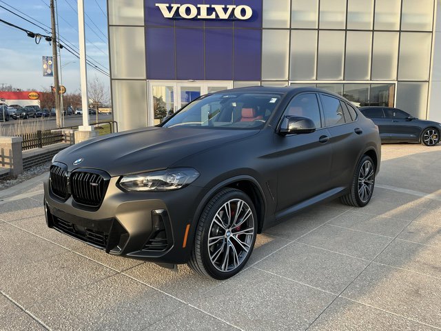 2024 BMW X4 M40i's photo