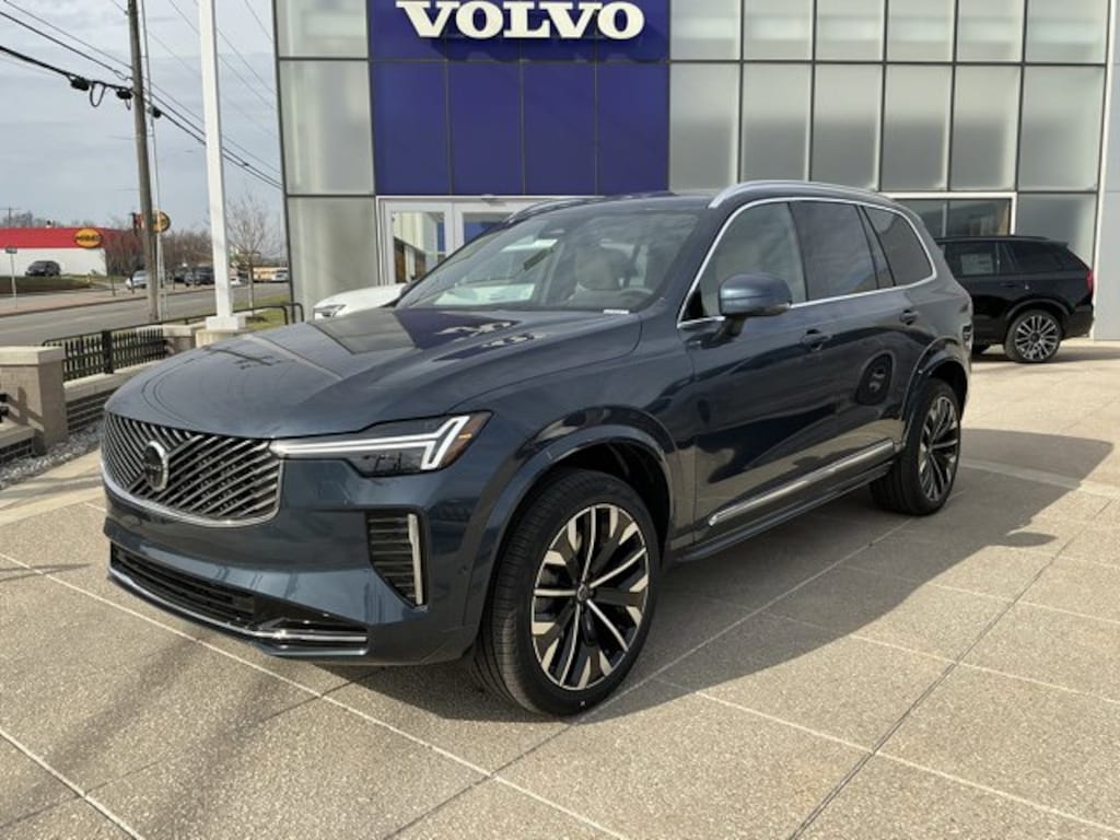 New 2026 Volvo XC90 B6 Plus 7-Seater SUV