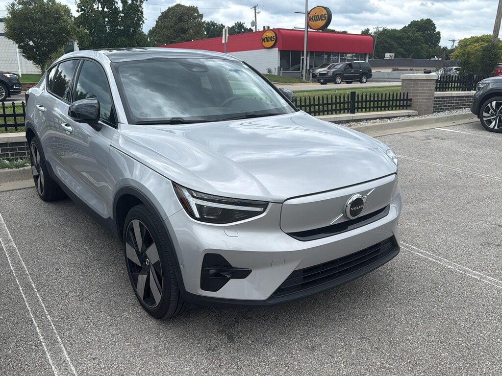 Used 2023 Volvo C40 Recharge Pure Electric Ultimate SUV