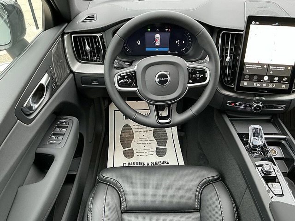 New 2026 Volvo XC60 B5 Ultra Black Edition SUV