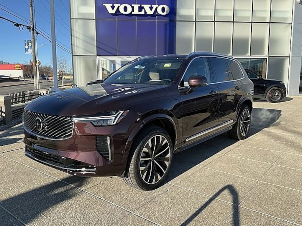 New 2026 Volvo XC90 plug-in hybrid T8 Ultra 7-Seater SUV
