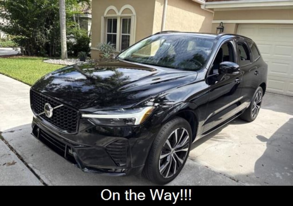 Used 2024 Volvo XC60 Plus Dark Theme SUV