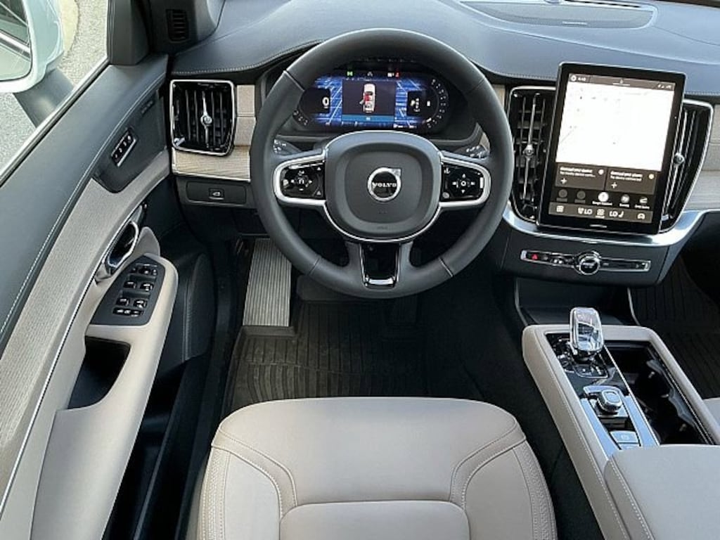 New 2026 Volvo XC90 B6 Plus 7-Seater SUV