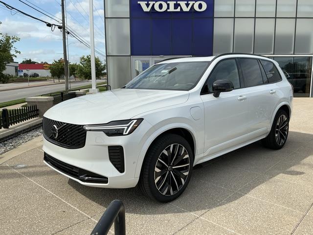 2026 Volvo XC90 T8 Recharge Ultra Dark 4WD's photo