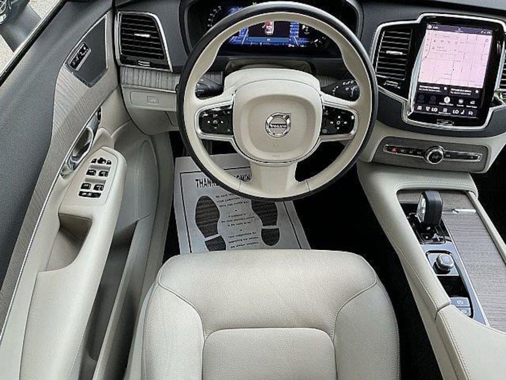 Used 2023 Volvo XC90 Plus SUV