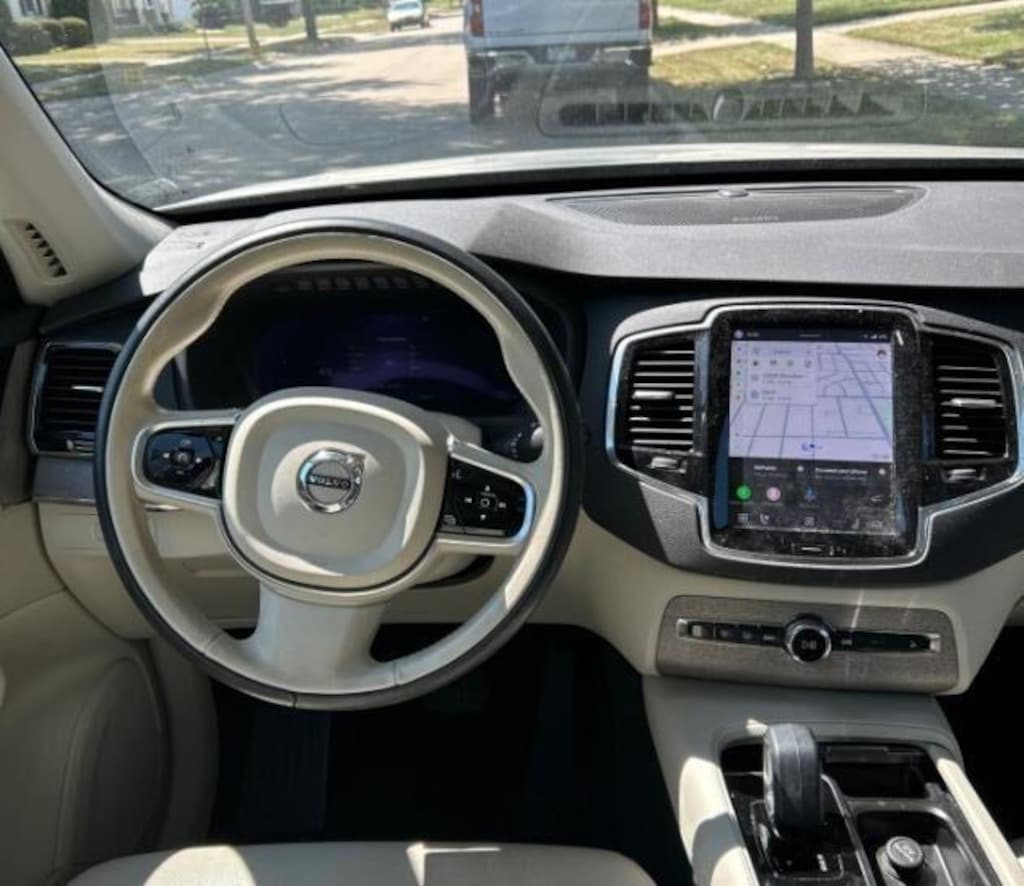 Used 2023 Volvo XC90 Plus SUV