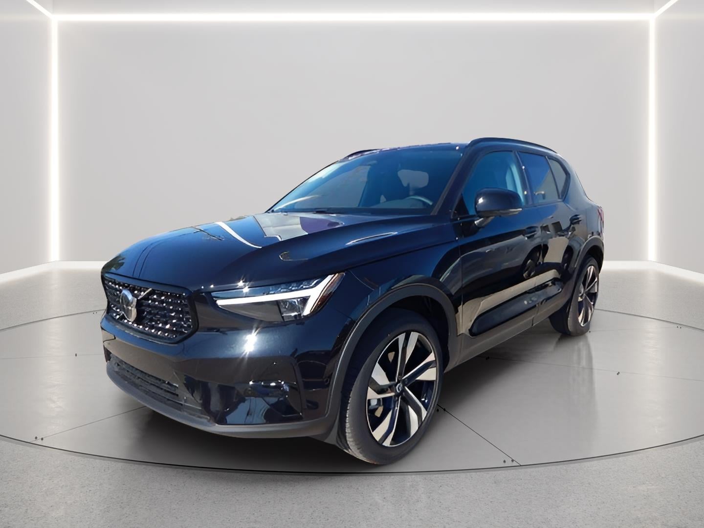 2026 Volvo XC40