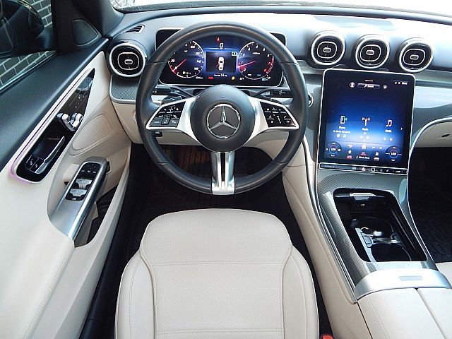 2023 Mercedes Benz C 300 Sedan photo 2