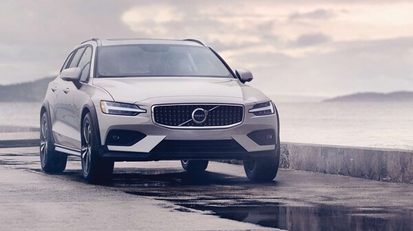 PremierVolvo_BlogArticleImages_600x335_V60_Sept.png