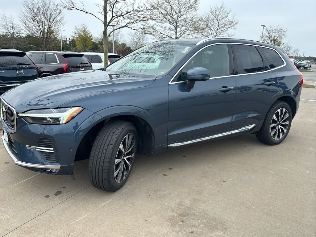 Used 2023 Volvo XC60 B5 AWD Plus Bright SUV